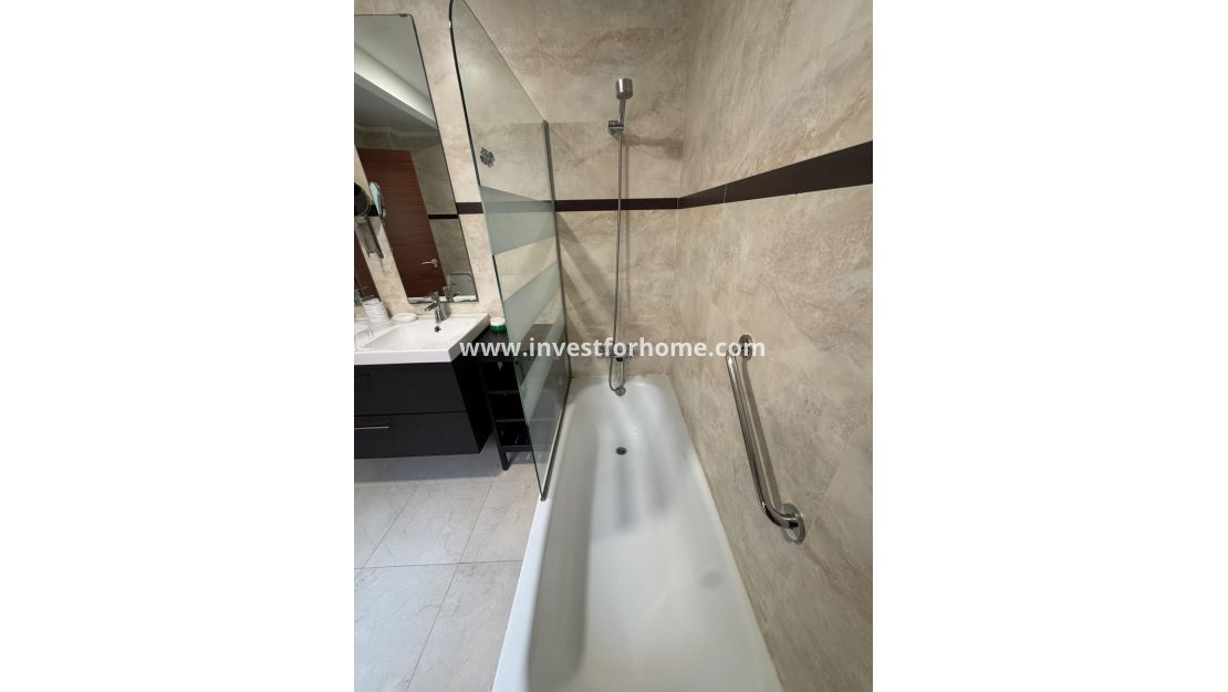 Verkoop - Appartement - Orihuela Costa - Orihuela Ciudad