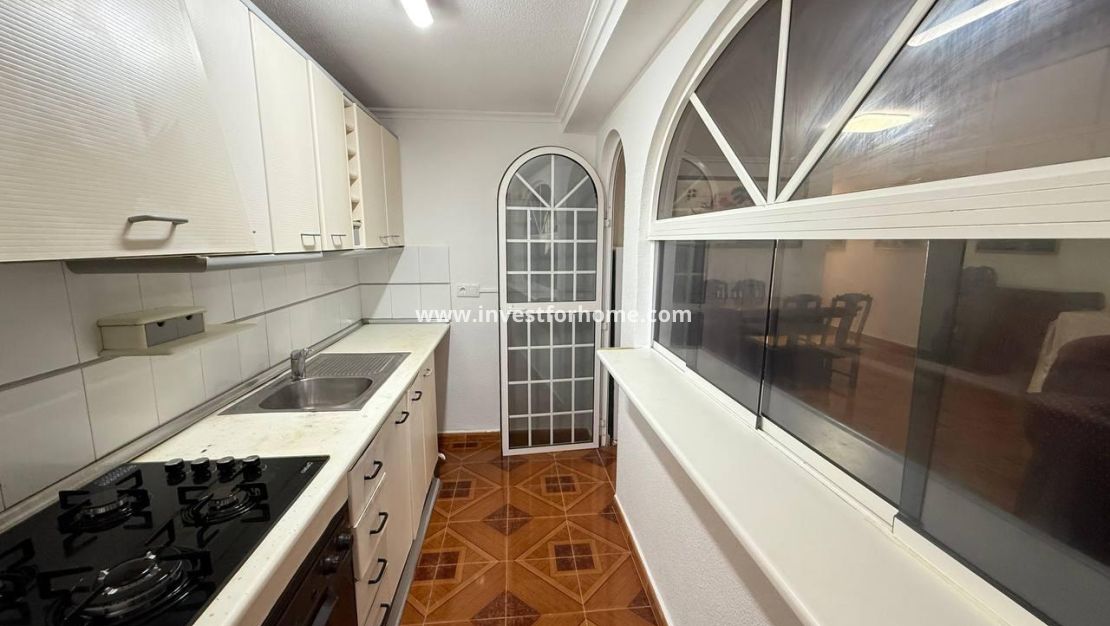 Verkoop - Appartement - Orihuela Costa - Punta Prima