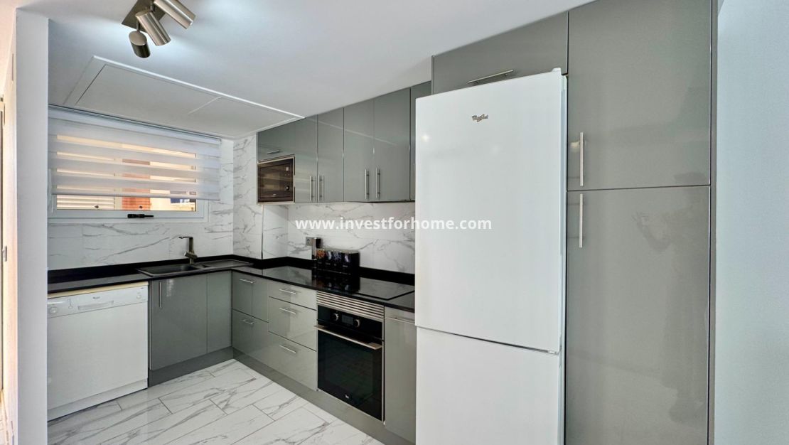 Verkoop - Appartement - Orihuela Costa - Punta Prima