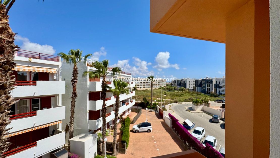 Verkoop - Appartement - Orihuela Costa - Punta Prima