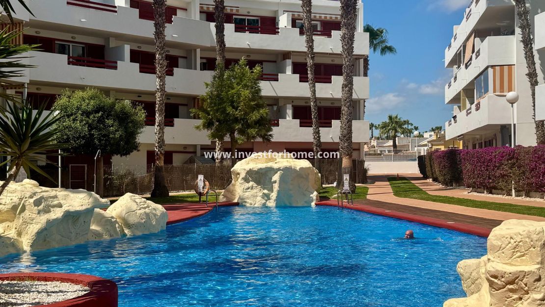 Verkoop - Appartement - Orihuela Costa - Punta Prima