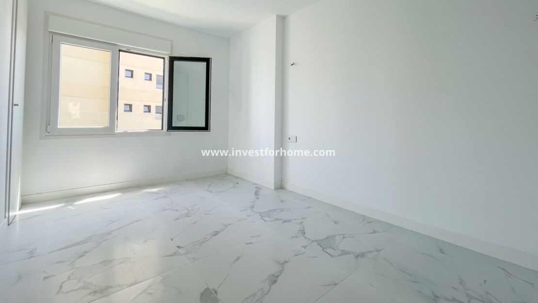 Verkoop - Appartement - Orihuela Costa - Punta Prima