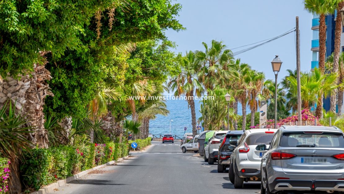 Verkoop - Appartement - Orihuela Costa - Punta Prima