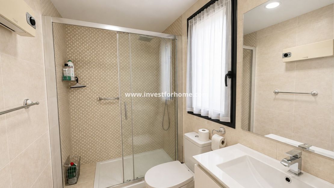 Verkoop - Appartement - Orihuela Costa - Punta Prima