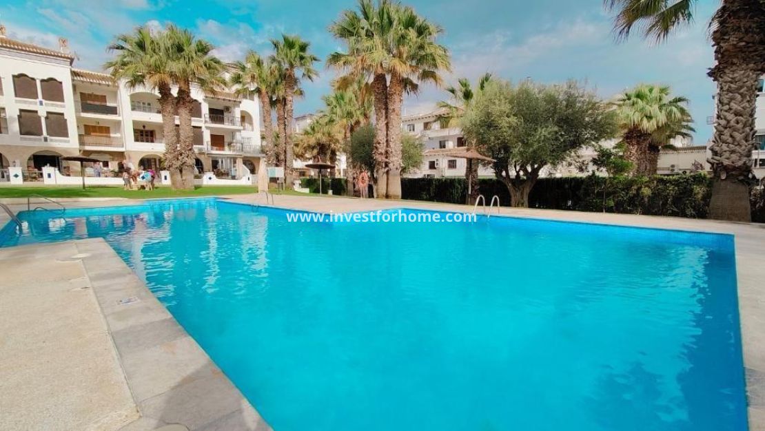 Verkoop - Appartement - Orihuela Costa - Villamartín