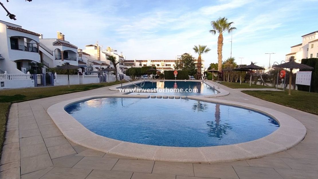 Verkoop - Appartement - Orihuela Costa - Villamartin