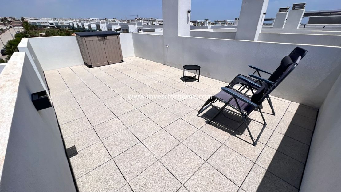 Verkoop - Appartement - Orihuela Costa - Vistabella Golf