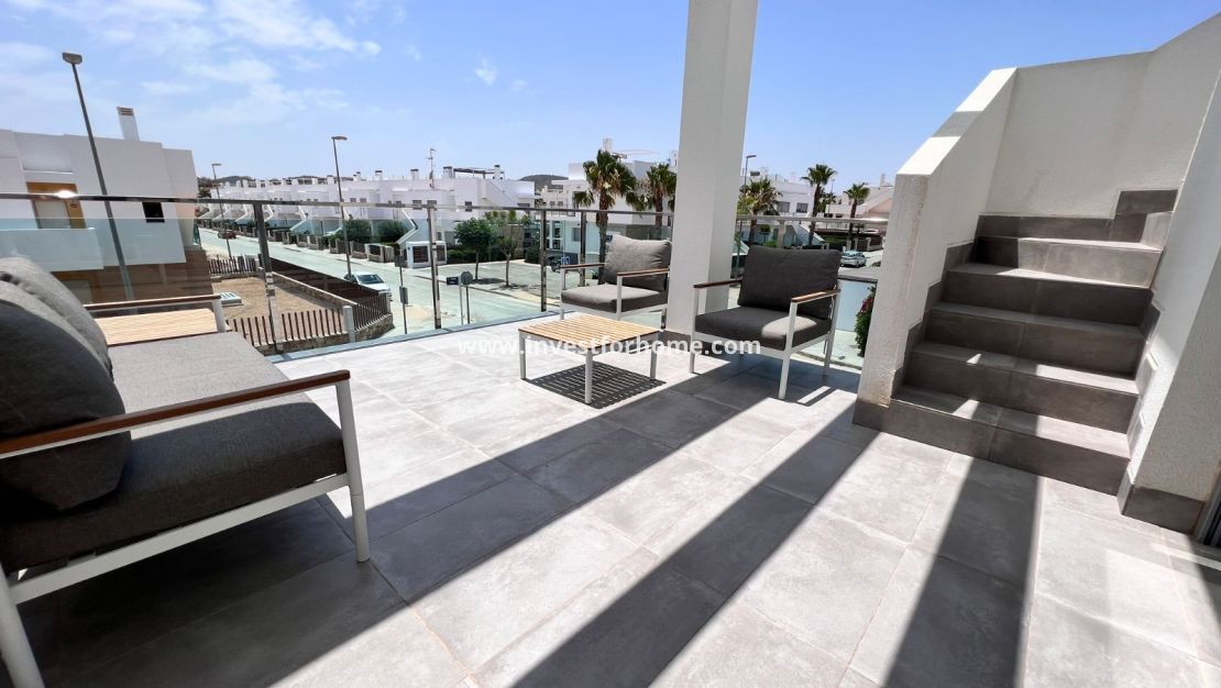 Verkoop - Appartement - Orihuela Costa - Vistabella Golf