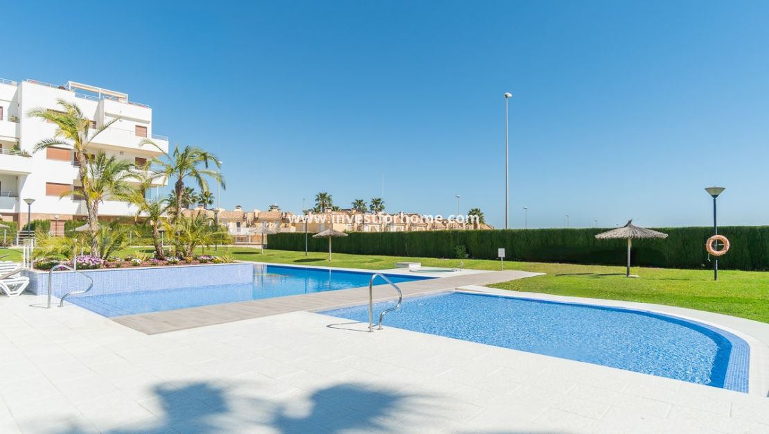 Verkoop - Appartement - Orihuela Costa