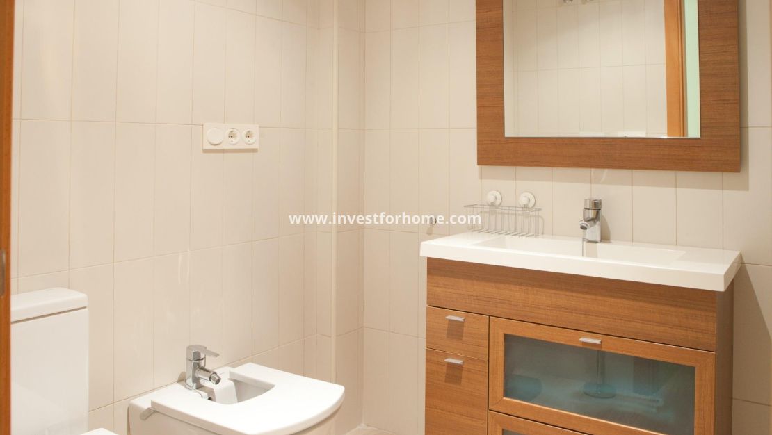 Verkoop - Appartement - Santa Pola - Centro