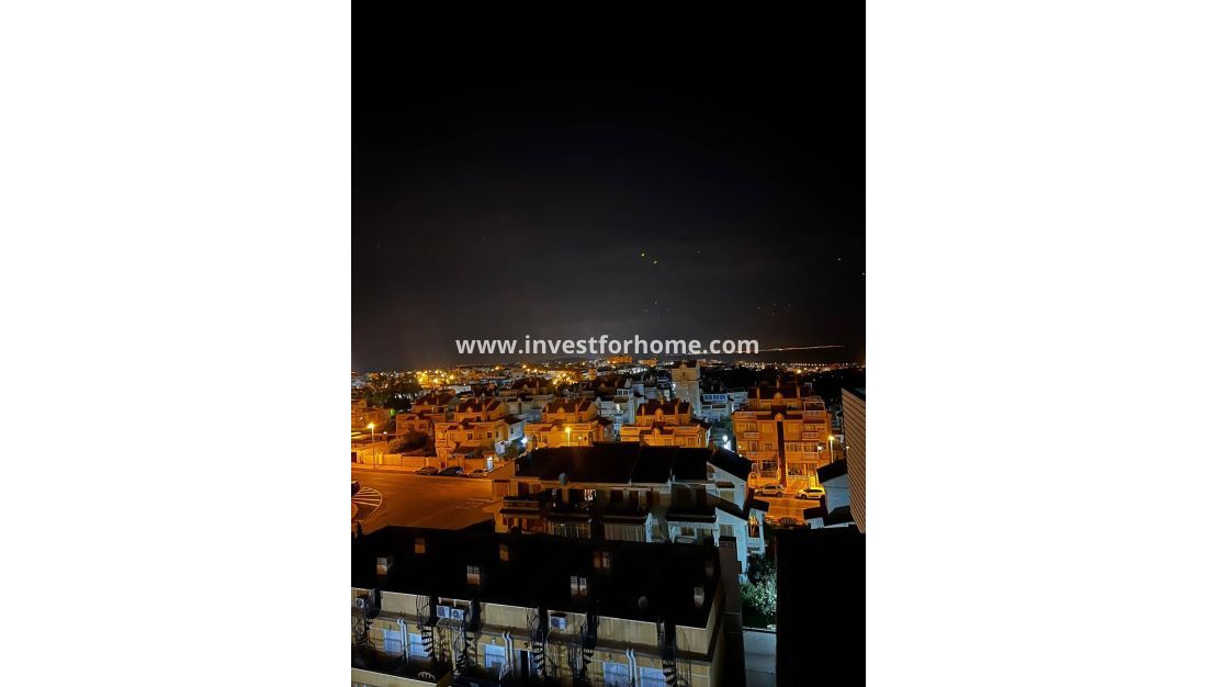 Verkoop - Appartement - Torrevieja - aguas nuevas