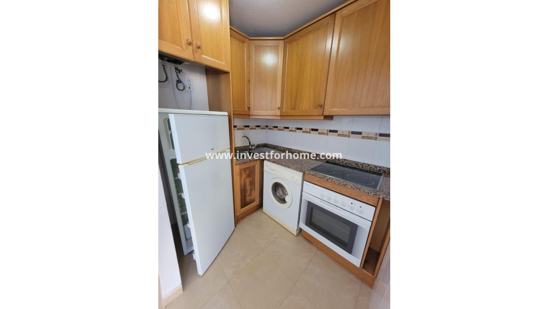 Verkoop - Appartement - Torrevieja - aguas nuevas