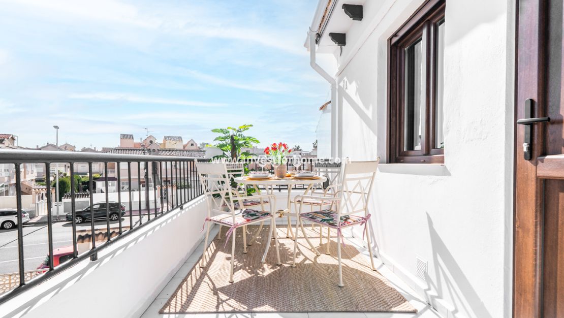Verkoop - Appartement - Torrevieja - aguas nuevas
