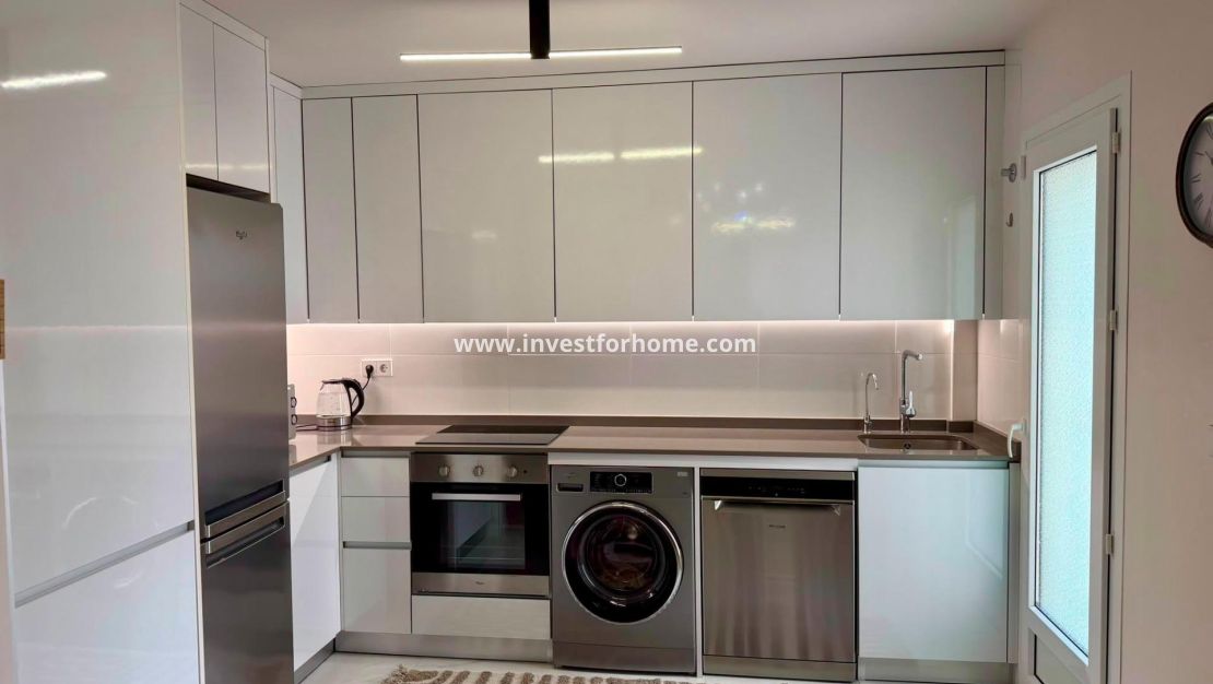 Verkoop - Appartement - Torrevieja - aguas nuevas