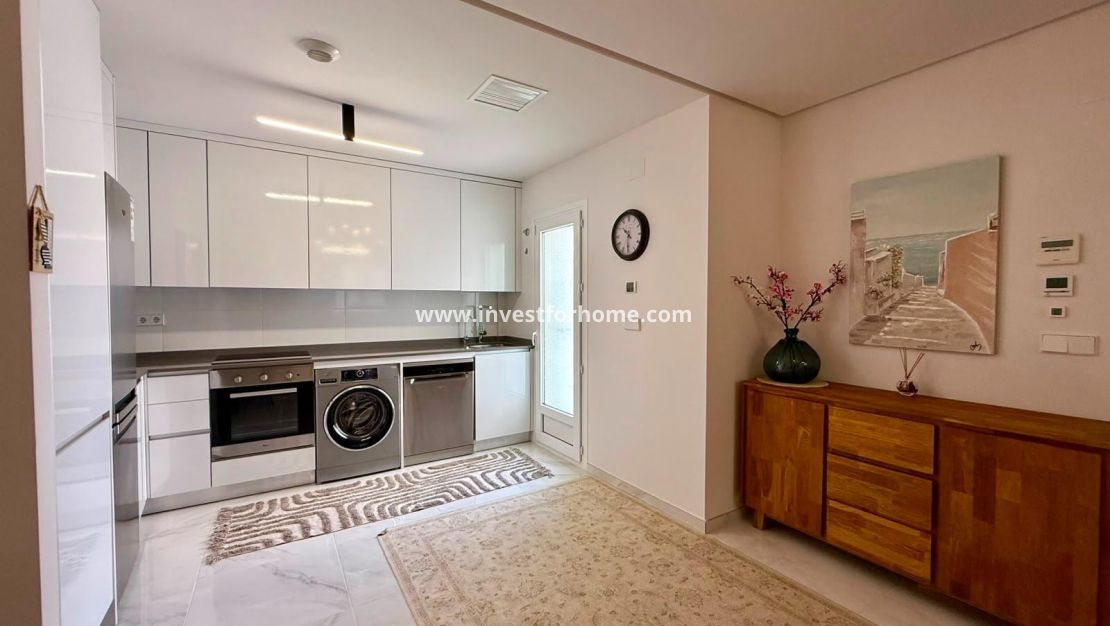 Verkoop - Appartement - Torrevieja - aguas nuevas