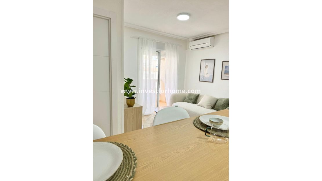 Verkoop - Appartement - Torrevieja - Antonio Machado