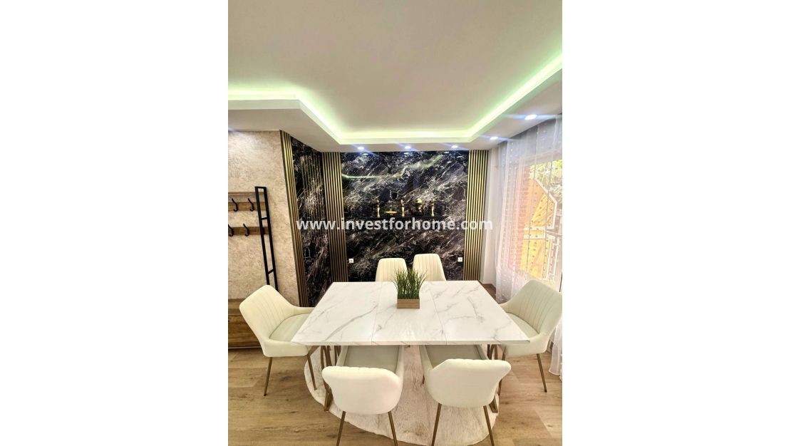 Verkoop - Appartement - Torrevieja - Centro - Muelle Pesquero