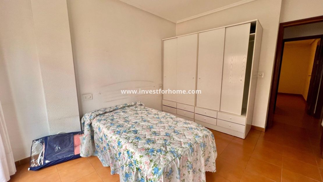 Verkoop - Appartement - Torrevieja - Centro