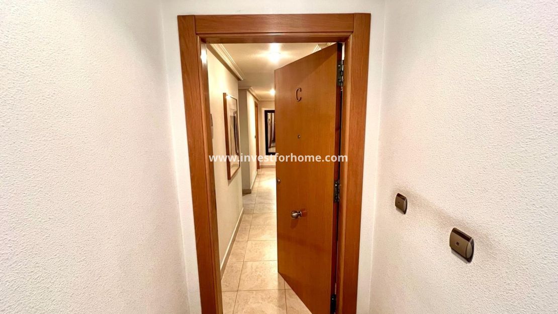 Verkoop - Appartement - Torrevieja - Centro