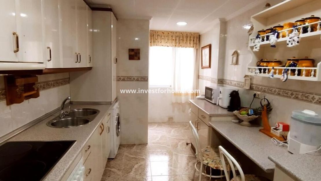 Verkoop - Appartement - Torrevieja - Centro