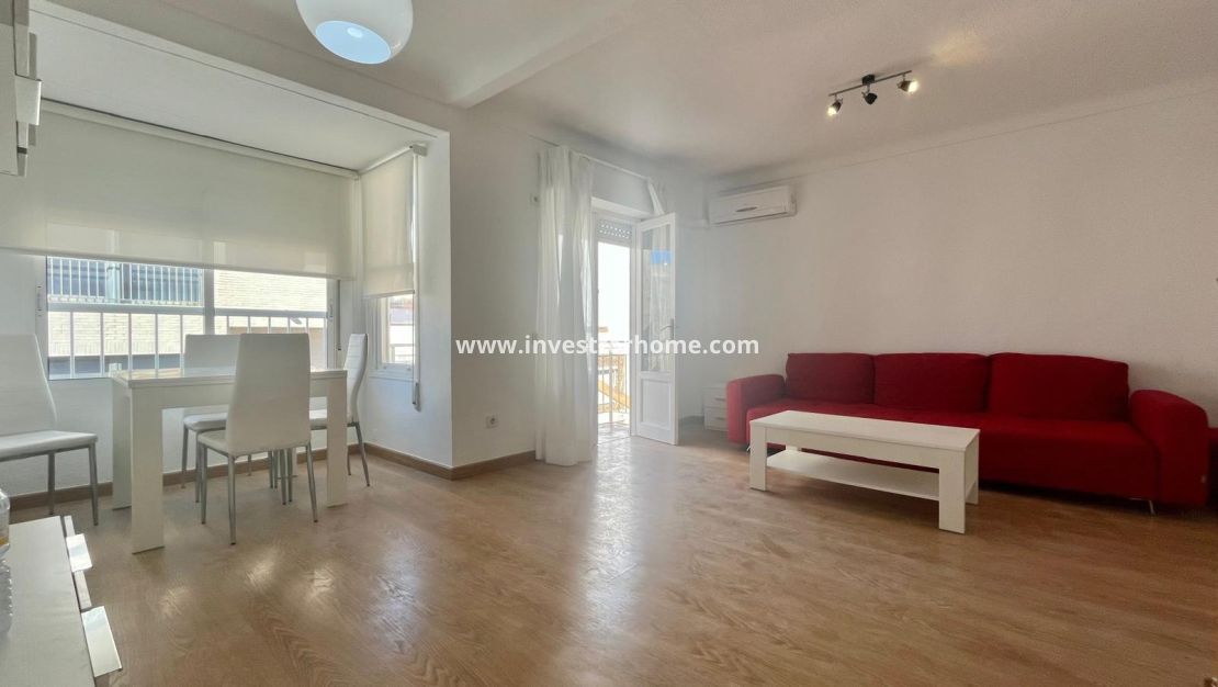 Verkoop - Appartement - Torrevieja - Centro