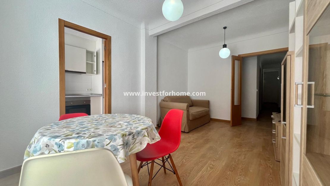 Verkoop - Appartement - Torrevieja - Centro