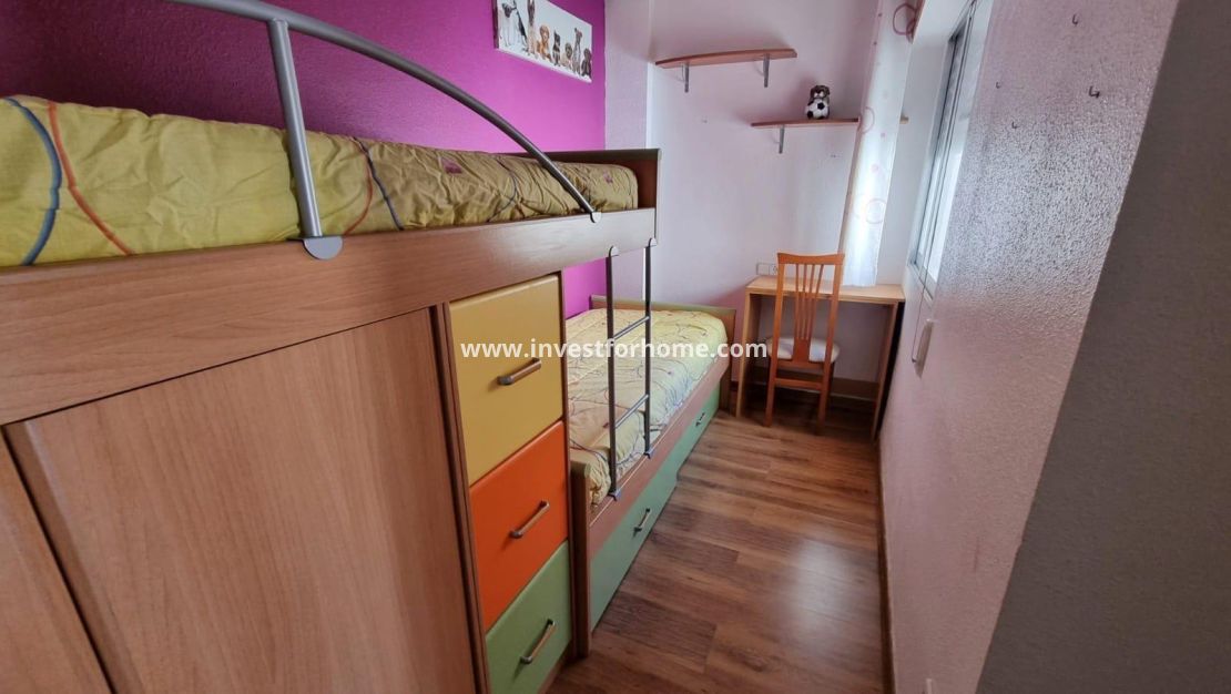 Verkoop - Appartement - Torrevieja - Centro