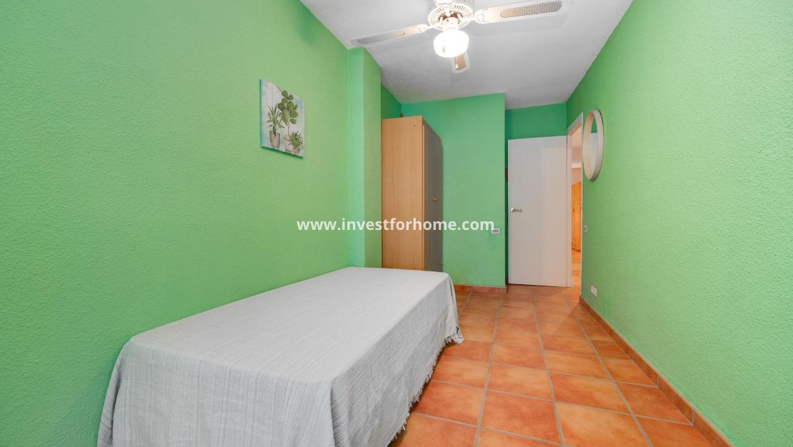 Verkoop - Appartement - Torrevieja - Centro