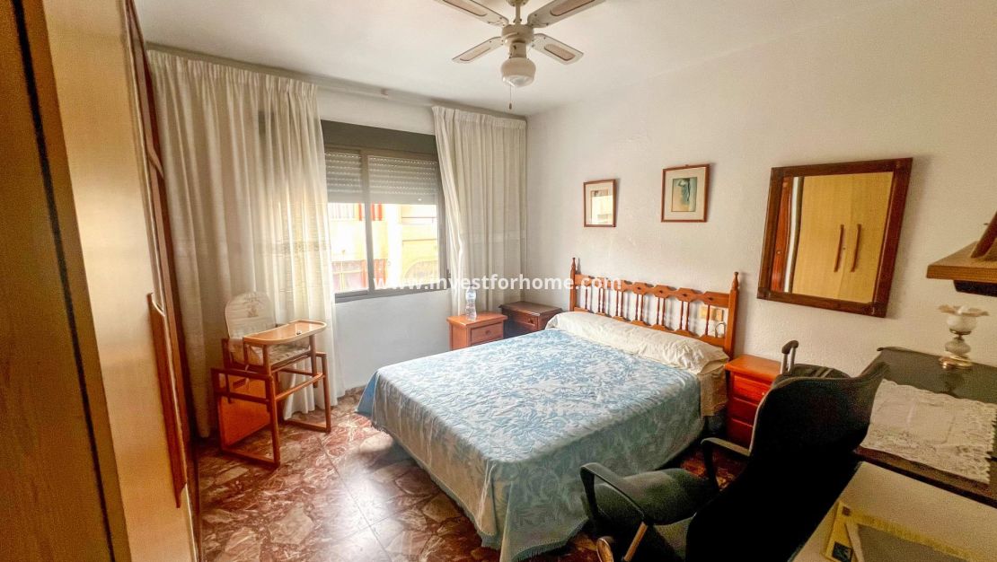 Verkoop - Appartement - Torrevieja - Centro