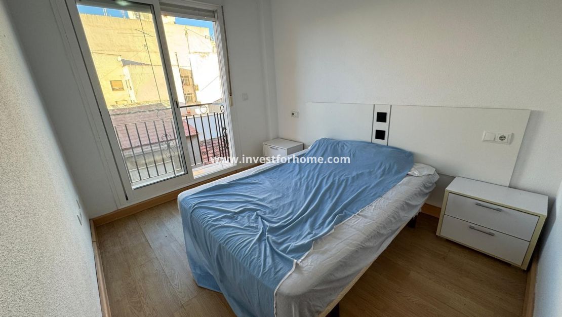 Verkoop - Appartement - Torrevieja - Centro