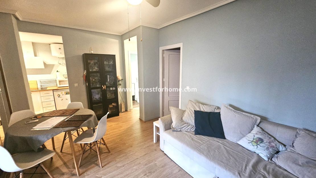 Verkoop - Appartement - Torrevieja - Centro