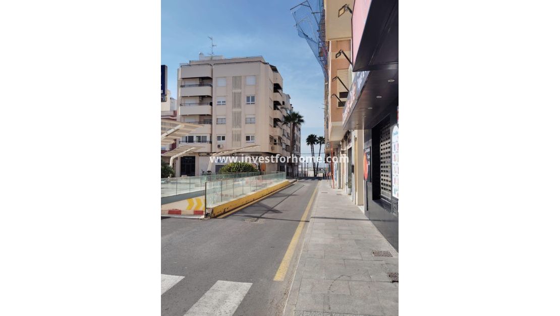 Verkoop - Appartement - Torrevieja - Centro