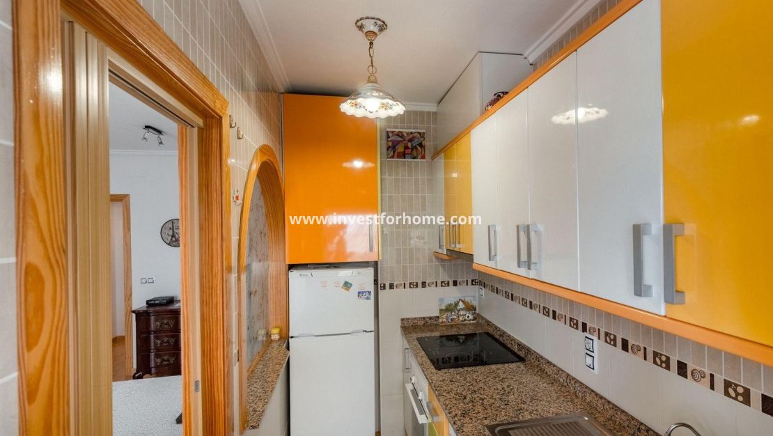 Verkoop - Appartement - Torrevieja - Centro