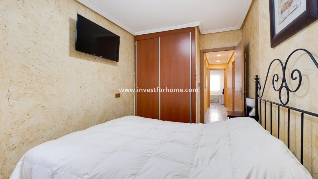 Verkoop - Appartement - Torrevieja - Centro