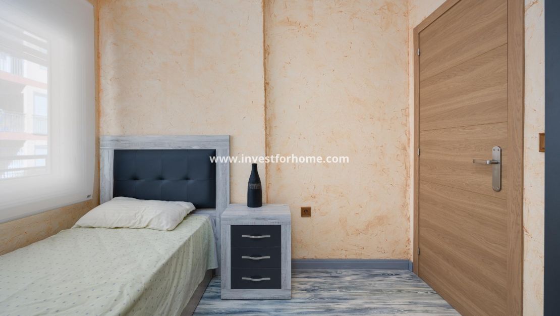 Verkoop - Appartement - Torrevieja - Centro