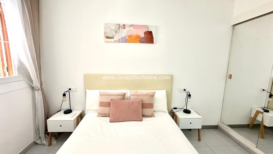 Verkoop - Appartement - Torrevieja - Centro