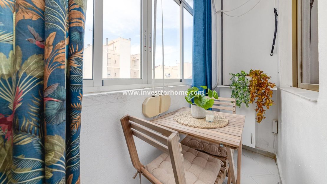 Verkoop - Appartement - Torrevieja - Centro