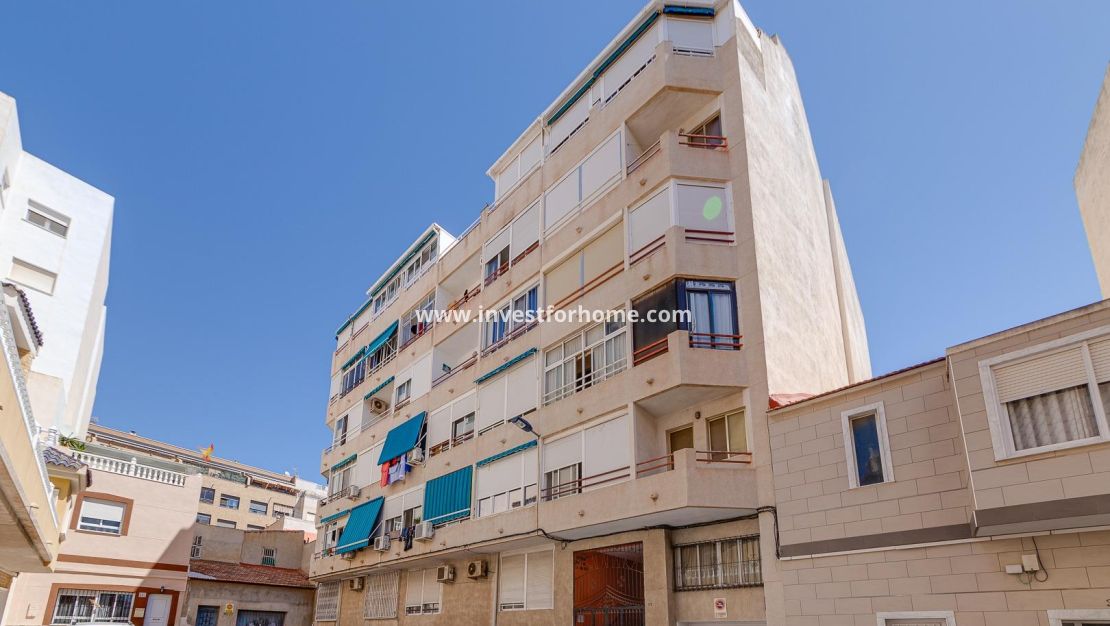 Verkoop - Appartement - Torrevieja - Centro
