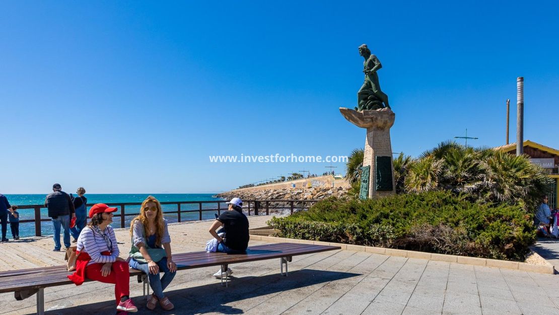 Verkoop - Appartement - Torrevieja - Centro