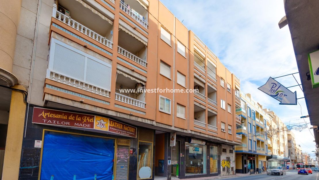 Verkoop - Appartement - Torrevieja - Centro