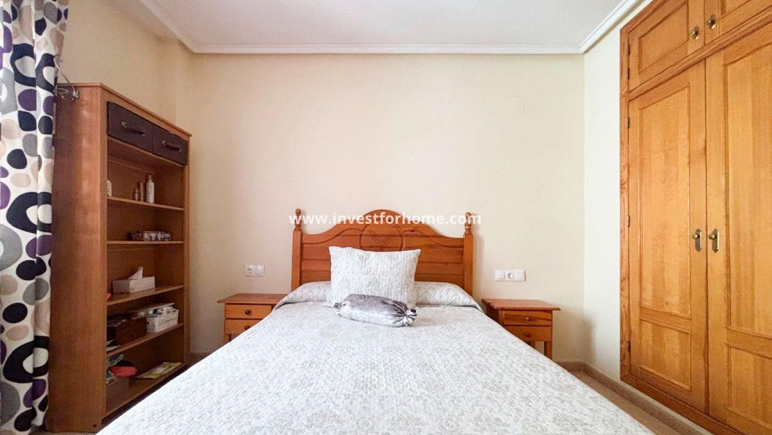 Verkoop - Appartement - Torrevieja - Centro