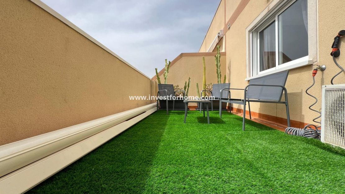 Verkoop - Appartement - Torrevieja - Centro