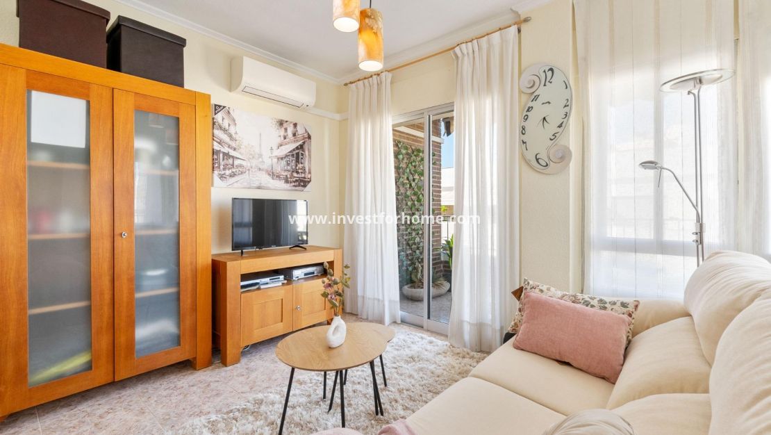 Verkoop - Appartement - Torrevieja - Centro