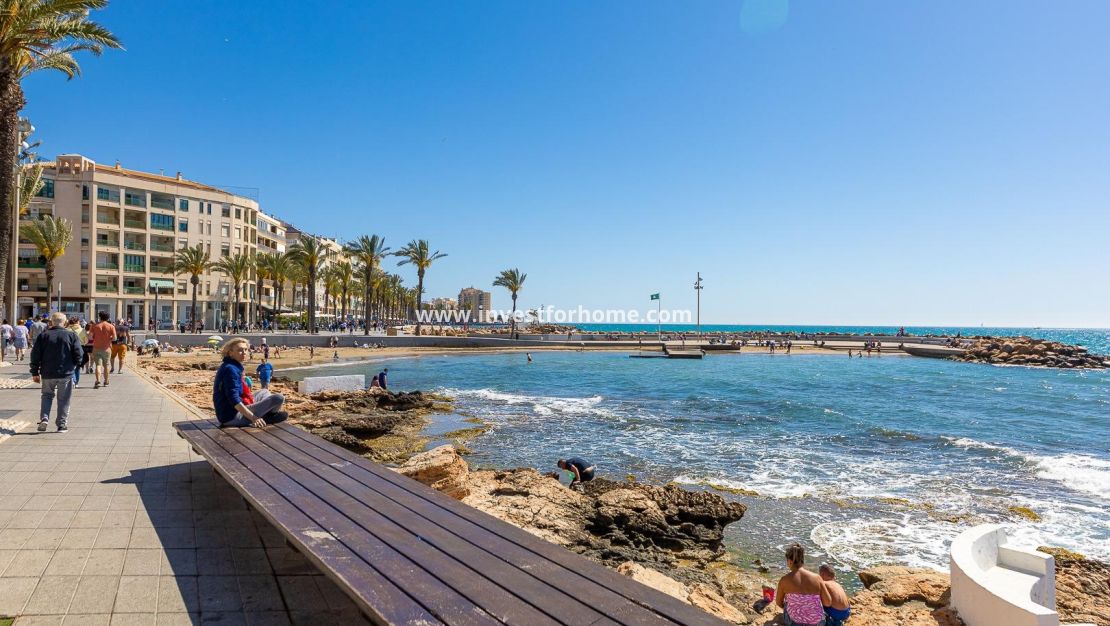 Verkoop - Appartement - Torrevieja - Centro