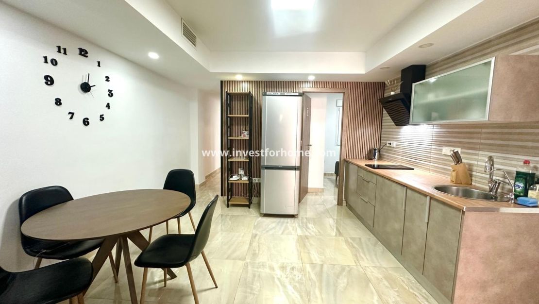 Verkoop - Appartement - Torrevieja - Centro