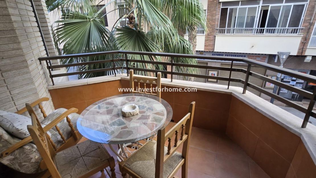 Verkoop - Appartement - Torrevieja - Centro