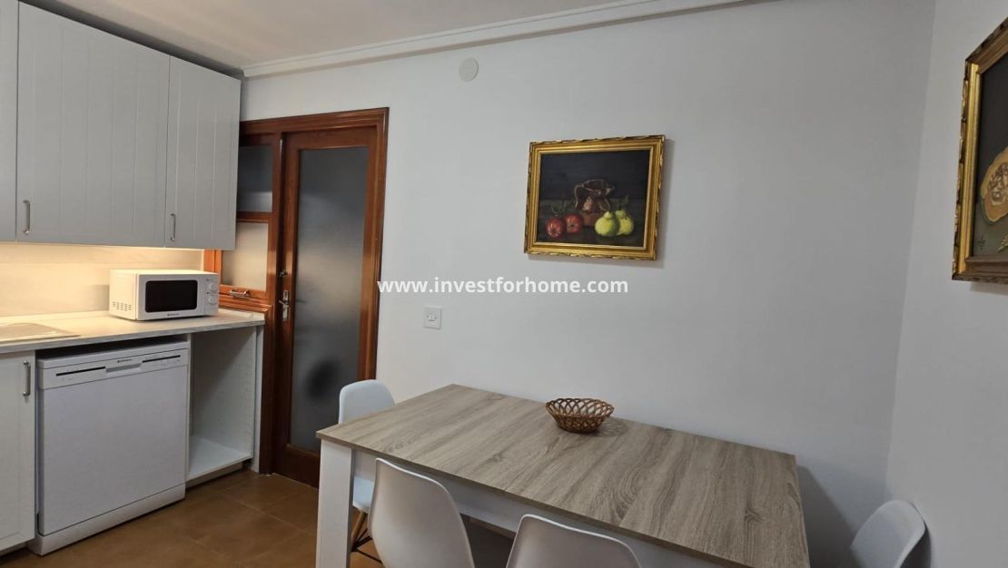 Verkoop - Appartement - Torrevieja - Centro