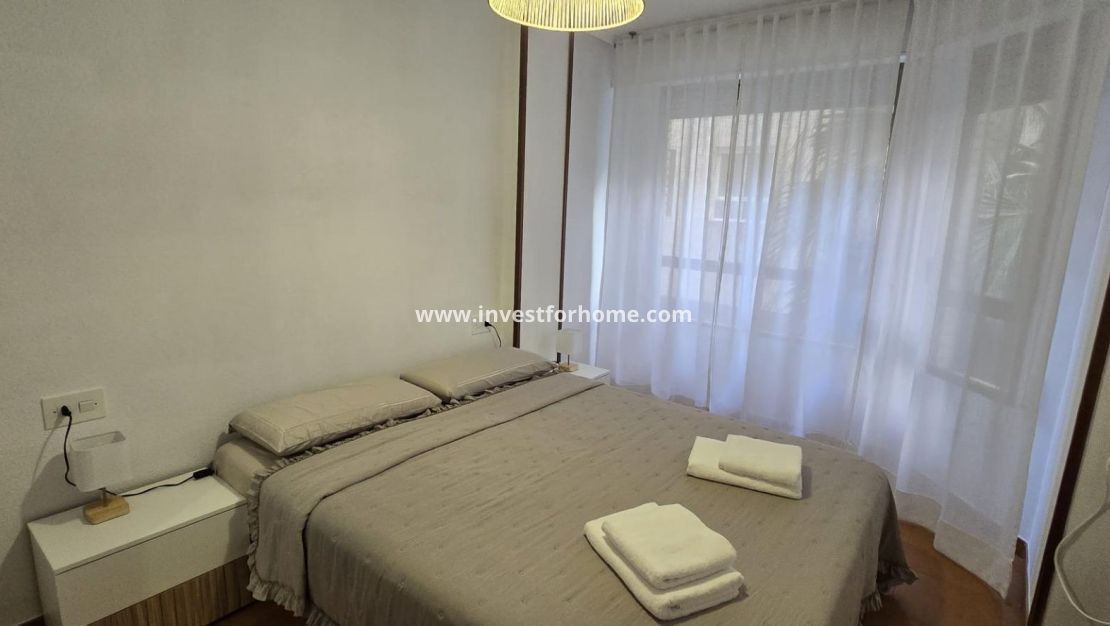 Verkoop - Appartement - Torrevieja - Centro