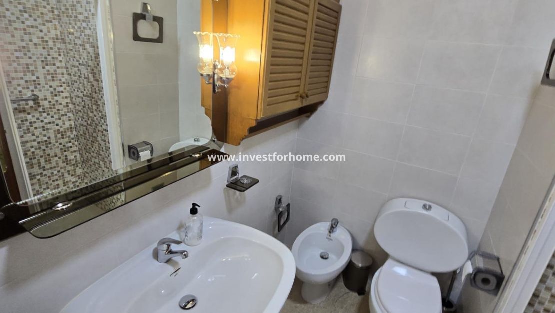 Verkoop - Appartement - Torrevieja - Centro