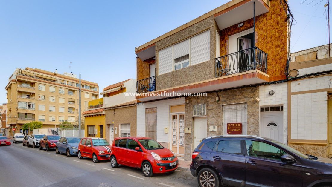 Verkoop - Appartement - Torrevieja - Centro
